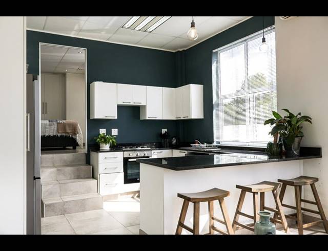 1 BEDROOM APARTMENT FOR SALE IN HILTON CENTRAL